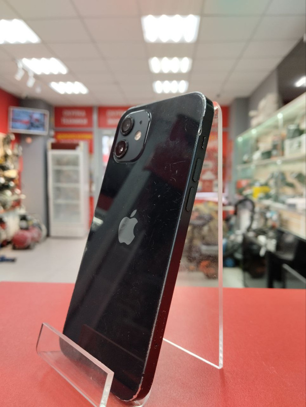 Мобильный телефон Apple iPhone 12