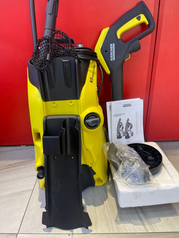Мойка высокого давления Karcher K5 Power Control